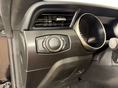 Used 2020 Ford Mustang Shelby GT350 w/ Technology Package RWD image 18