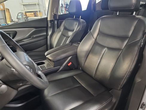 Used 2024 Nissan Murano SV w/ SV Midnight Edition Package image 14