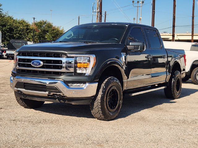 Used 2021 Ford F150 Lariat w/ FX4 Off-Road Package AWD/4WD image 3