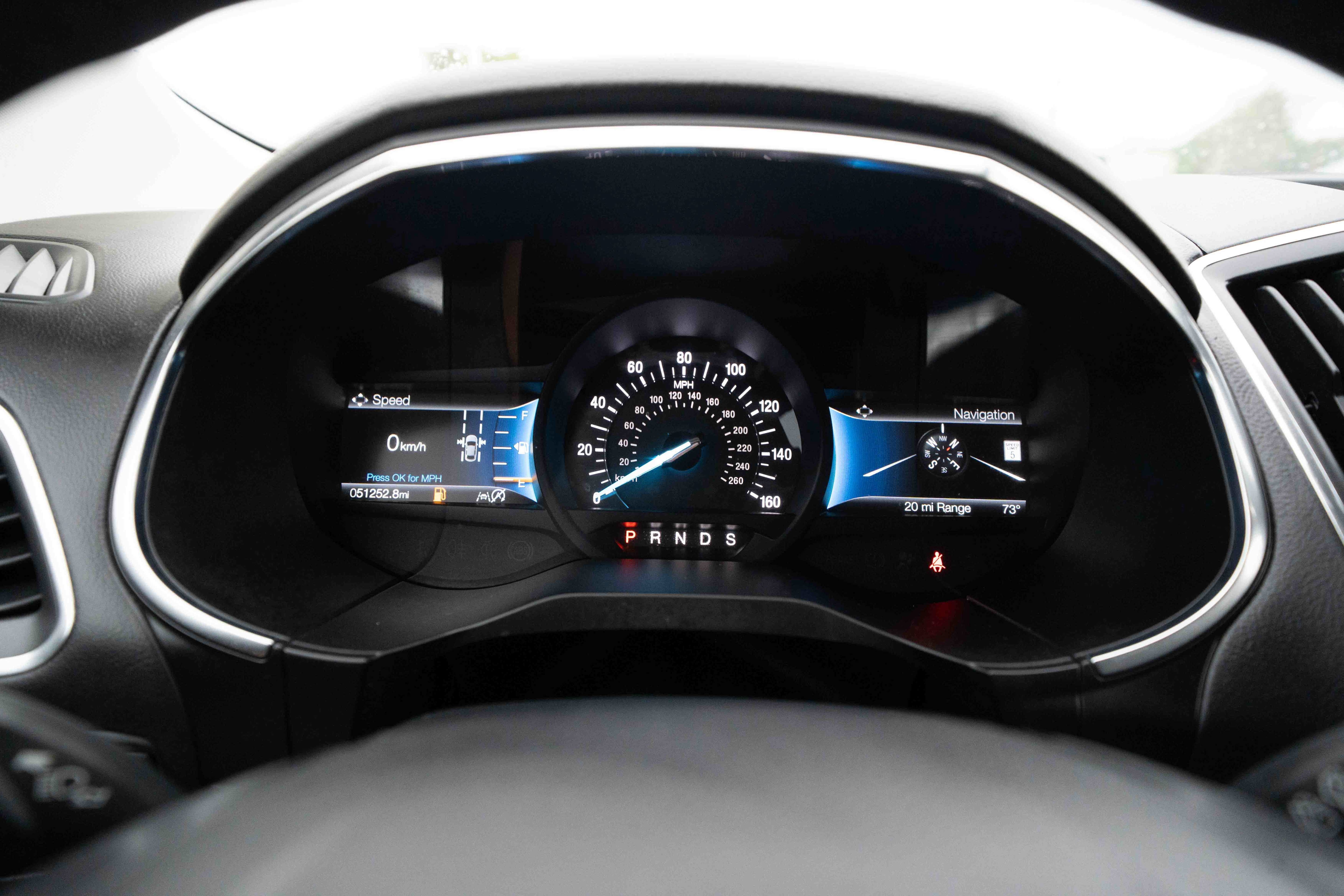 Used 2021 Ford Edge Titanium FWD image 16