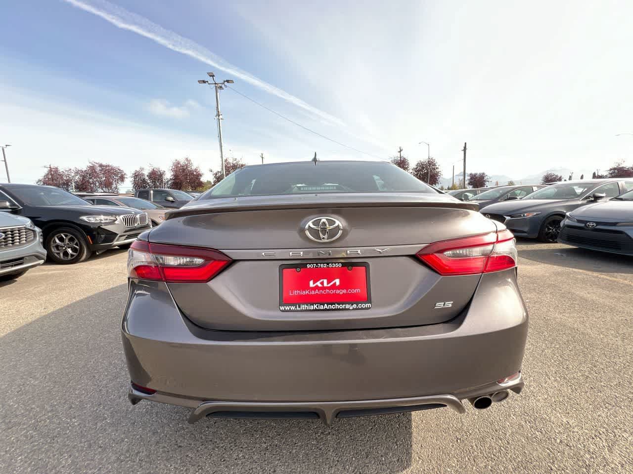 Used 2023 Toyota Camry SE FWD image 27