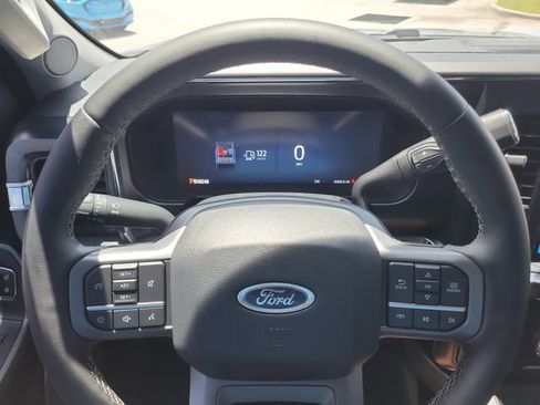 Used 2026 Ford F250 Lariat AWD/4WD image 31