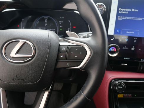 Used 2024 Lexus NX 350h AWD image 22