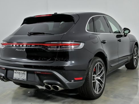 Used 2023 Porsche Macan S AWD/4WD image 12