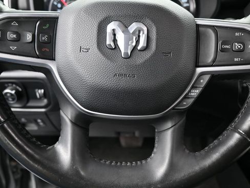 Used 2021 RAM 1500 Big Horn RWD image 33