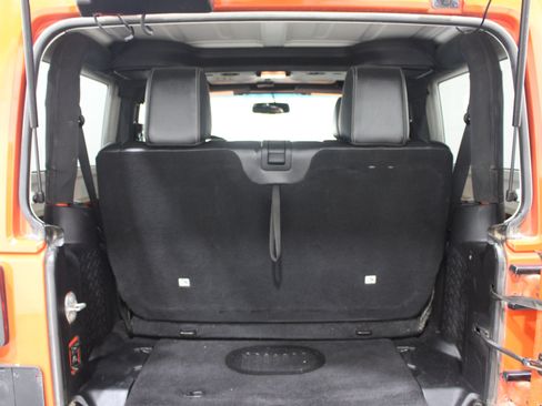 Used 2015 Jeep Wrangler Rubicon AWD/4WD image 19