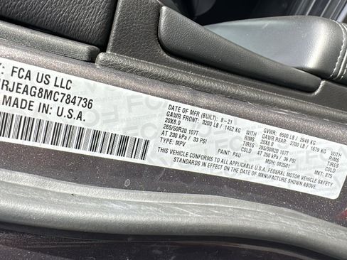 Used 2021 Jeep Grand Cherokee Laredo X image 30