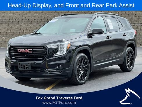 Used 2023 GMC Terrain SLT w/ Infotainment Package II AWD/4WD image 1