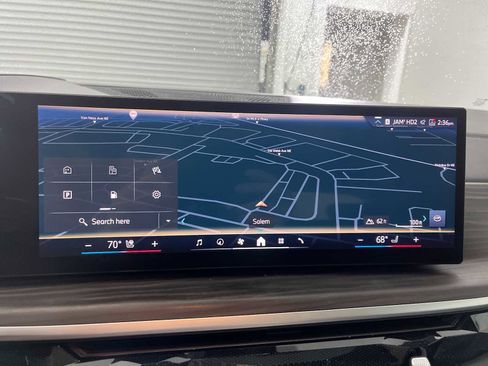 Used 2024 BMW X5 xDrive40i w/ Premium Package image 20