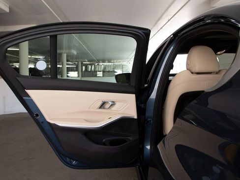 Used 2026 BMW 330i Sedan RWD image 19