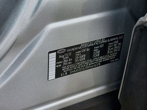 Used 2023 Hyundai Santa Fe SE AWD/4WD image 31