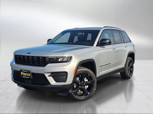 New 2025 Jeep Grand Cherokee Altitude image 1