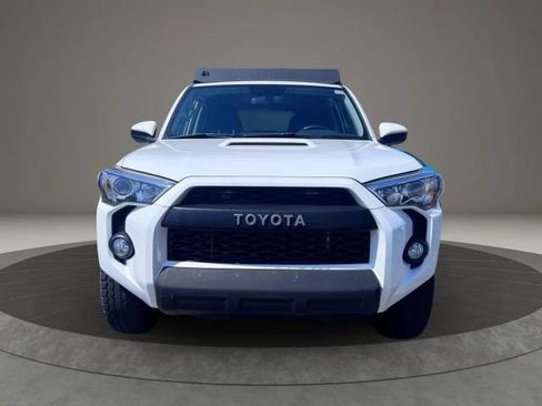 Used 2018 Toyota 4Runner TRD Off-Road AWD/4WD image 8