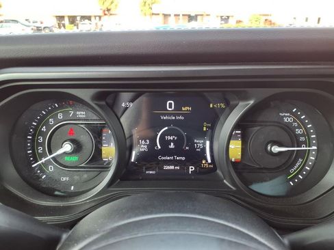 Used 2024 Jeep Wrangler Unlimited Rubicon 4xe AWD/4WD image 42