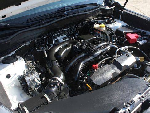 Used 2015 Subaru Forester 2.5i Premium w/ All-Weather Package image 53