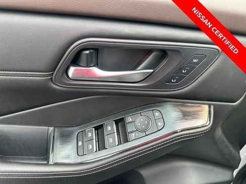 Certified 2023 Nissan Rogue SL w/ SL Premium Package AWD/4WD image 18