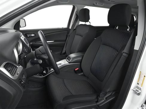 Used 2014 Dodge Journey SXT w/ Flexible Seating Group AWD/4WD image 6