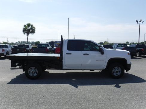 Used 2022 Chevrolet Silverado 2500 W/T w/ WT Convenience Package AWD/4WD image 3