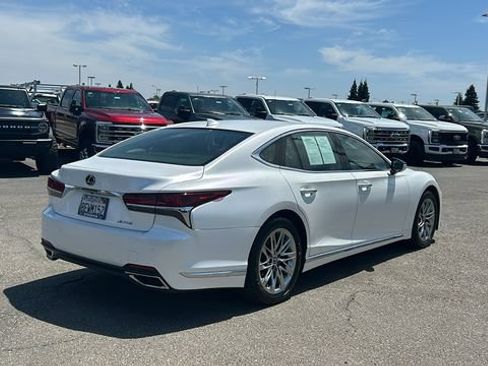 Used 2018 Lexus LS 500 w/ Interior Upgrade Package RWD image 3