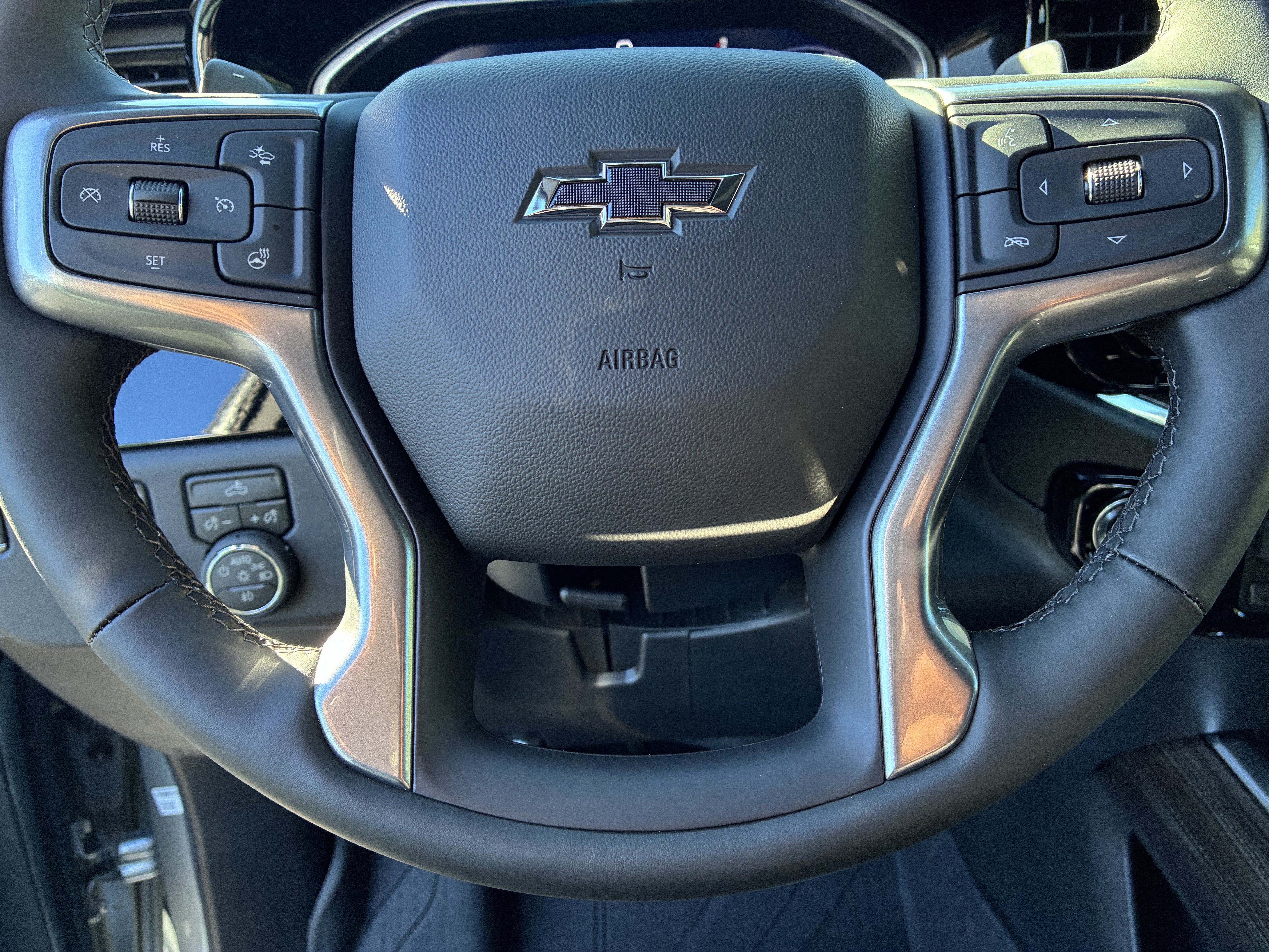New 2026 Chevrolet Silverado 1500 RST w/ Convenience Package II AWD/4WD image 28