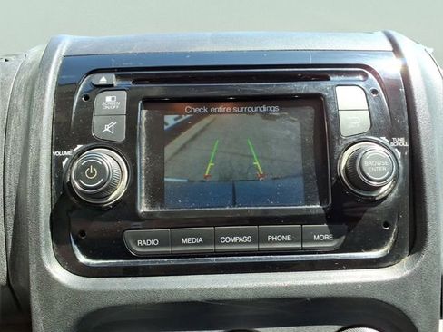 Used 2017 RAM ProMaster 1500 w/ Interior Convenience Group FWD image 18