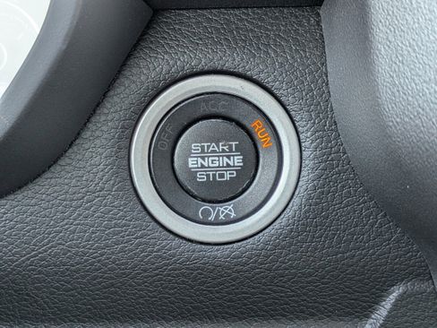 Used 2024 RAM 2500 Big Horn w/ Bed Utility Group image 22