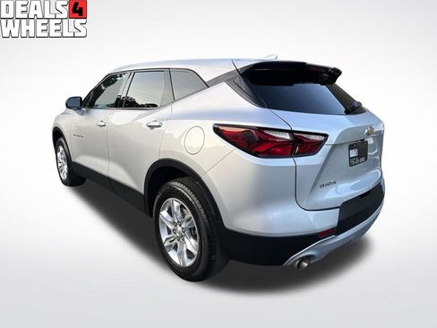 Used 2021 Chevrolet Blazer LT FWD image 3