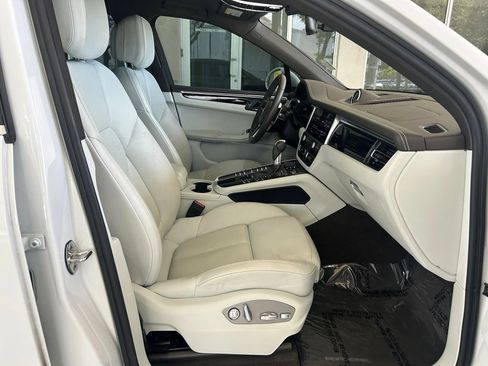 Used 2021 Porsche Macan S AWD/4WD image 21