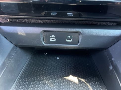 Used 2024 Honda Accord Sport image 33