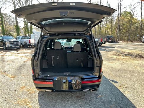 Used 2025 Hyundai Santa Fe Calligraphy AWD/4WD image 34