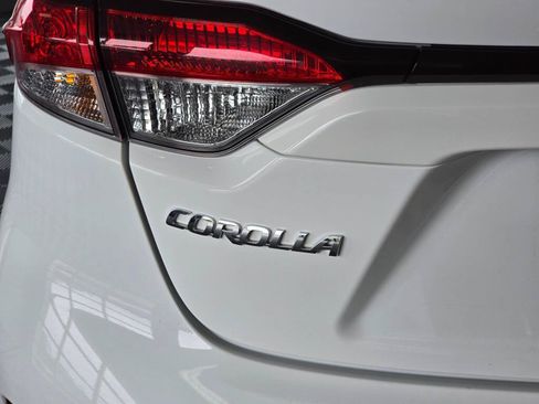 Used 2026 Toyota Corolla LE FWD image 13