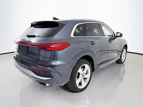 Used 2025 Audi Q5 Premium Plus w/ Premium Plus AWD/4WD image 7