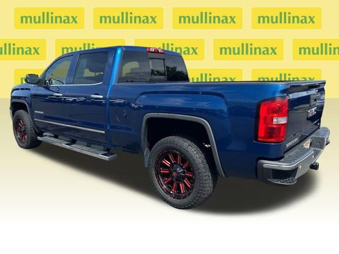 Used 2015 GMC Sierra 1500 SLT w/ SLT Crew Cab Value Package AWD/4WD image 10