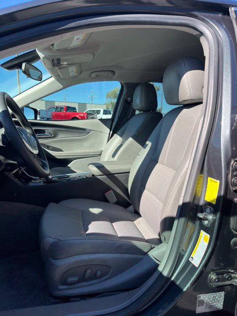 Used 2019 Chevrolet Impala LS FWD image 27
