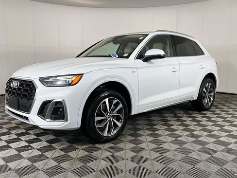 Used 2023 Audi Q5 2.0T Premium AWD/4WD image 12