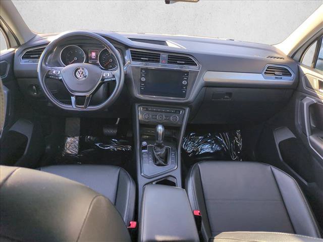 Used 2019 Volkswagen Tiguan SE w/ Panoramic Sunroof Package FWD image 18