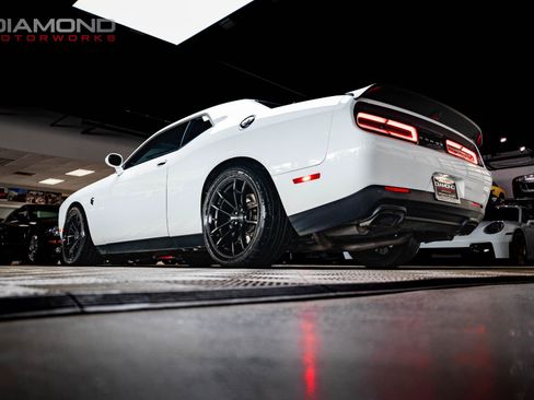 Used 2023 Dodge Challenger SRT Hellcat RWD image 68