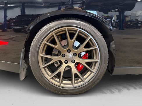 Used 2016 Dodge Challenger SRT Hellcat RWD image 50