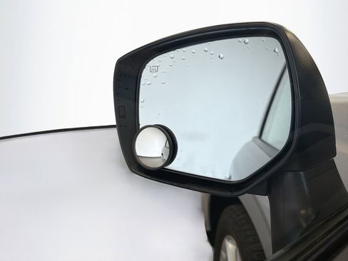 Used 2016 Subaru Forester 2.5i Premium w/ All-Weather Package AWD/4WD image 16