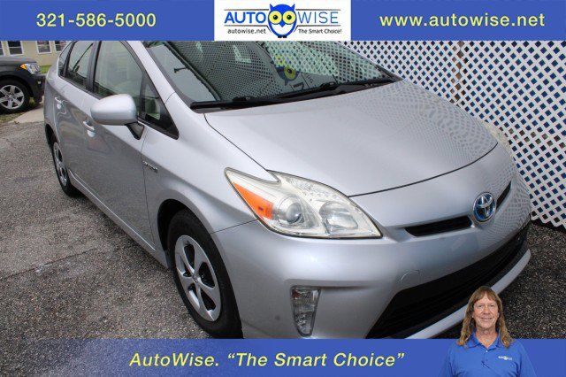 Used 2012 Toyota Prius Three FWD image 1