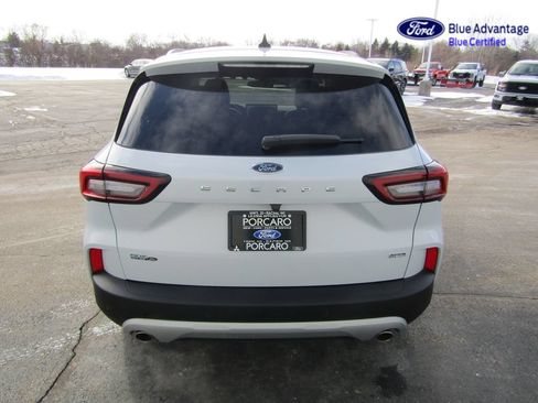 Certified 2025 Ford Escape SE FWD image 5