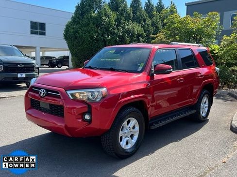Used 2024 Toyota 4Runner SR5 Premium AWD/4WD image 3