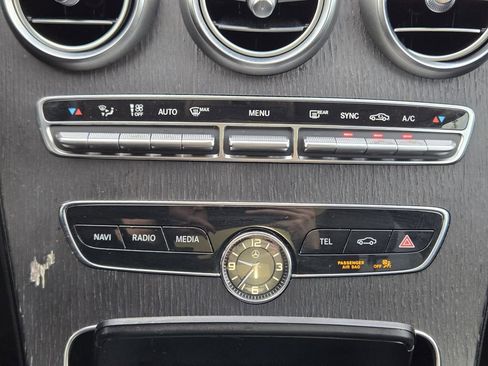 Used 2020 Mercedes-Benz C 300 C 300 image 23