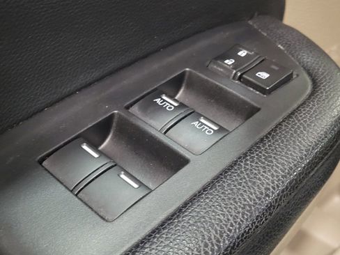 Used 2017 Honda Pilot EX-L image 27