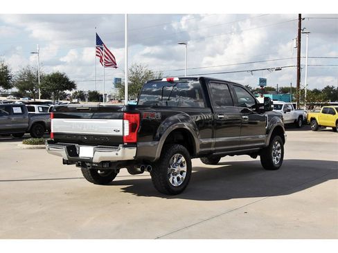 Used 2019 Ford F250 King Ranch w/ King Ranch Ultimate Package image 6