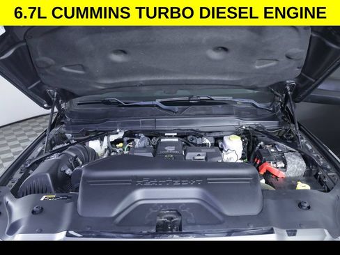 Used 2019 RAM 3500 Tradesman AWD/4WD image 5