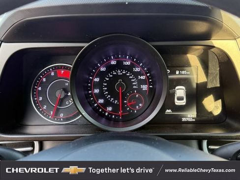 Used 2023 Hyundai Elantra SEL FWD image 16