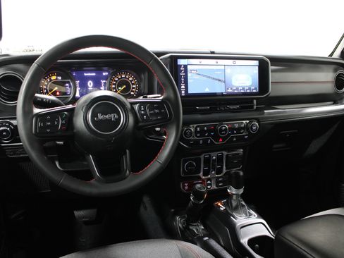 Used 2024 Jeep Wrangler Unlimited Rubicon w/ XTREMEE 35" Tire Package AWD/4WD image 2
