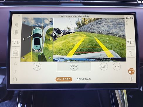 New 2025 Land Rover Range Rover Sport Dynamic SE image 22