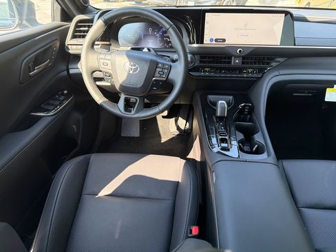 New 2026 Toyota Crown Signia AWD/4WD image 23